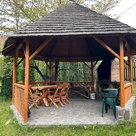 브란 Homy Family House 빌라 외부 사진